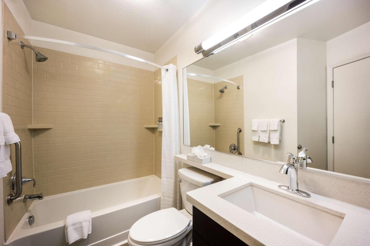 Sonesta Simply Suites Denver West Federal Center Lakewood Exterior photo